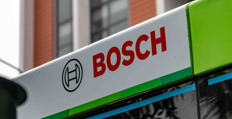 Bosch Fehler E05 erkennen und Tipps für eine schnelle Lösung Bosch Waschmaschine mit Fehlercode E05 Wasserzufuhr blockiert erkennen und beheben