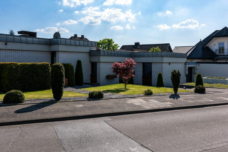 Gigaset Home Connect vernetzt Smart Home Geräte für mehr Sicherheit und Komfort