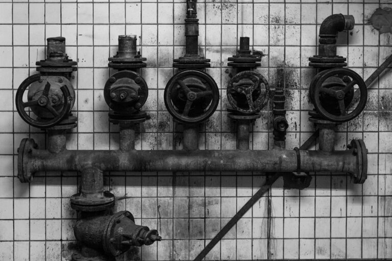 Smarte Heizung Geräte im modernen Wohnzimmer für energieeffizientes Heizen zuhause