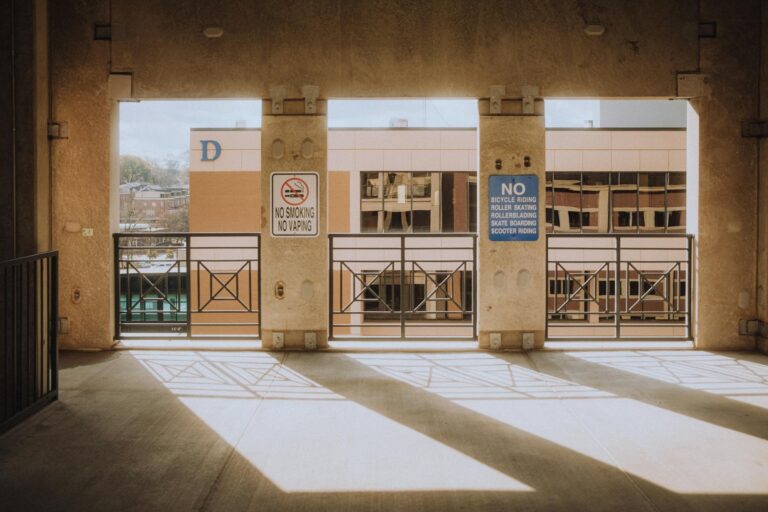 Smarte Überwachungskamera mit Schutz vor Hackerangriffen für mehr Sicherheit zu Hause