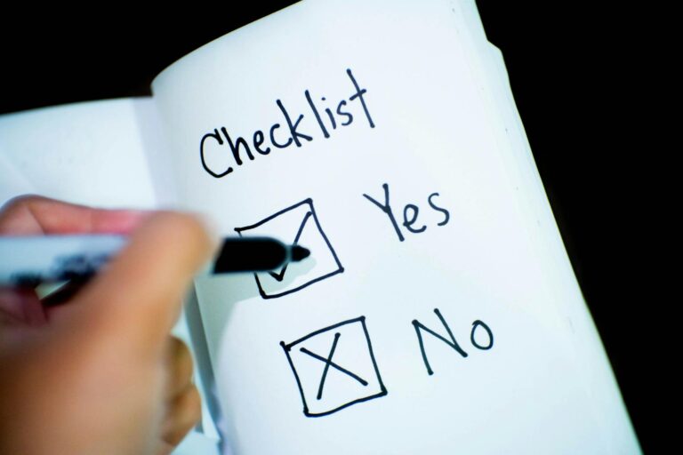 Die optimale Loxone Checkliste für eine einfache Smart Home Planung Loxone Checkliste zur strukturierten Planung eines effizienten Smart Home Systems