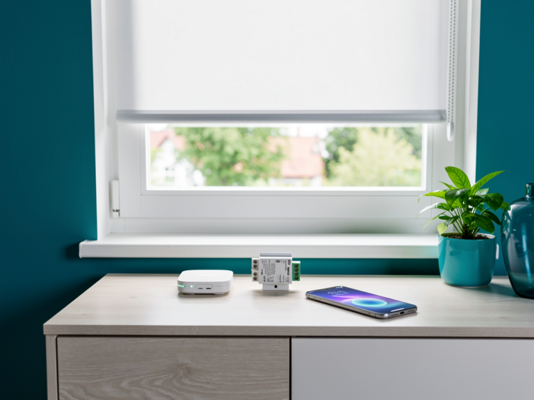 Shelly Blinds DC Rollladensteuerung im Alltag mit smartem WLAN und App