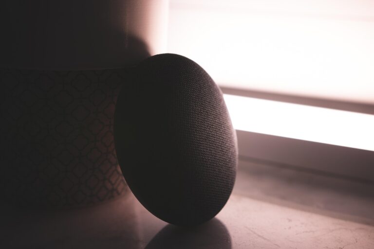Smart Home Steuerung für mehr Komfort und Sicherheit im modernen Zuhause