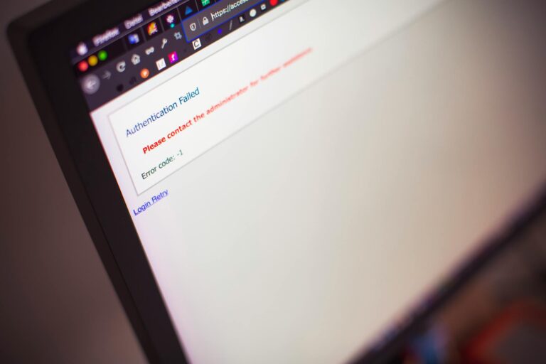 Smart Home Thermostat zeigt Fehlercodes zur schnellen Störungsbehebung